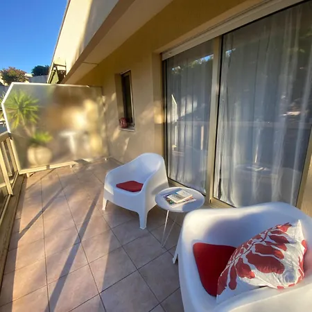 Lovely Διαμέρισμα Νίκαια